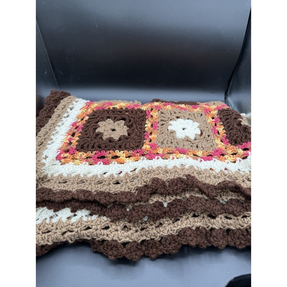 🍁🧶 Vintage Granny Square Fall Afghan – Handmade Crochet Throw